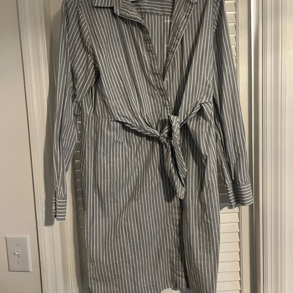 Calvin Klein Gray Striped Long Sleeve Dress